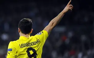 平博体育sport-莱万多夫斯基现役球队